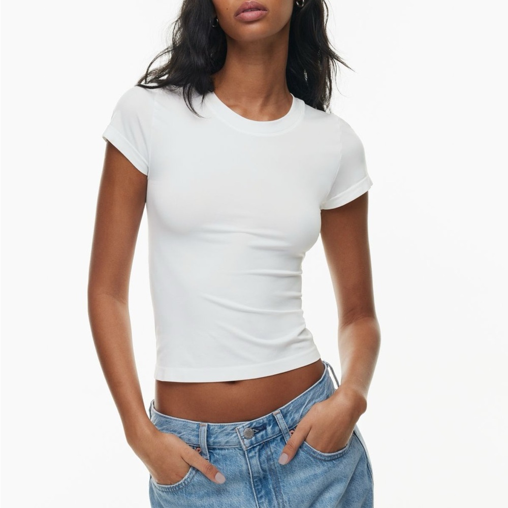 nwot sinch smooth willow t-shirt